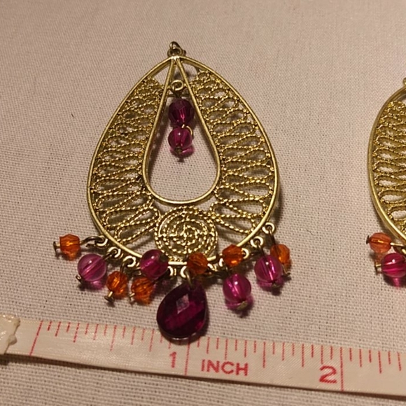 Filigree Oval Shape Earrings With Purple/Pink/Orange Stones - Picture 5 of 5